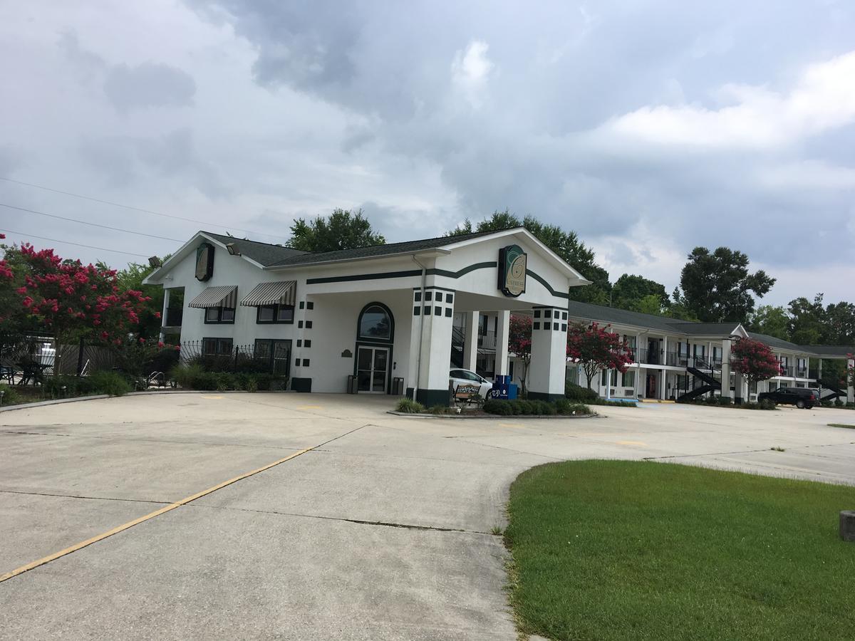 Cypress Inn Luling Экстерьер фото